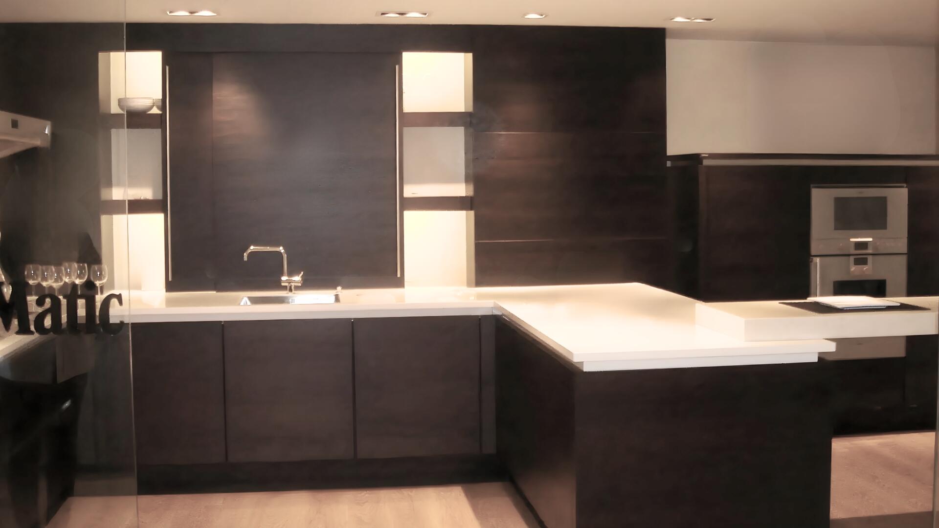 Εκθεσιακά έπιπλα κουζίνας – SieMatic model L