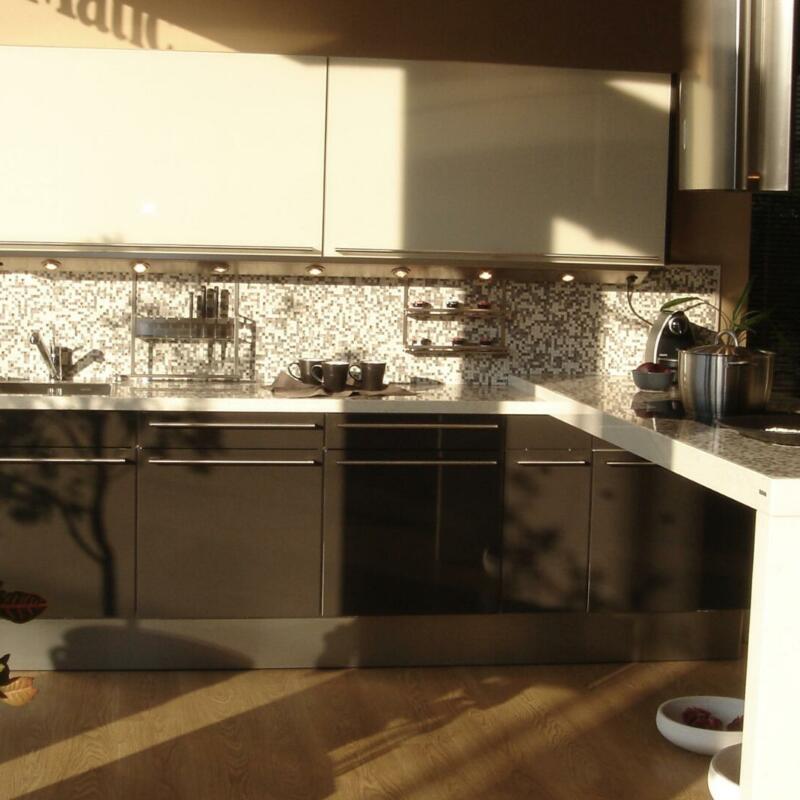 Εκθεσιακά έπιπλα κουζίνας – SieMatic model J