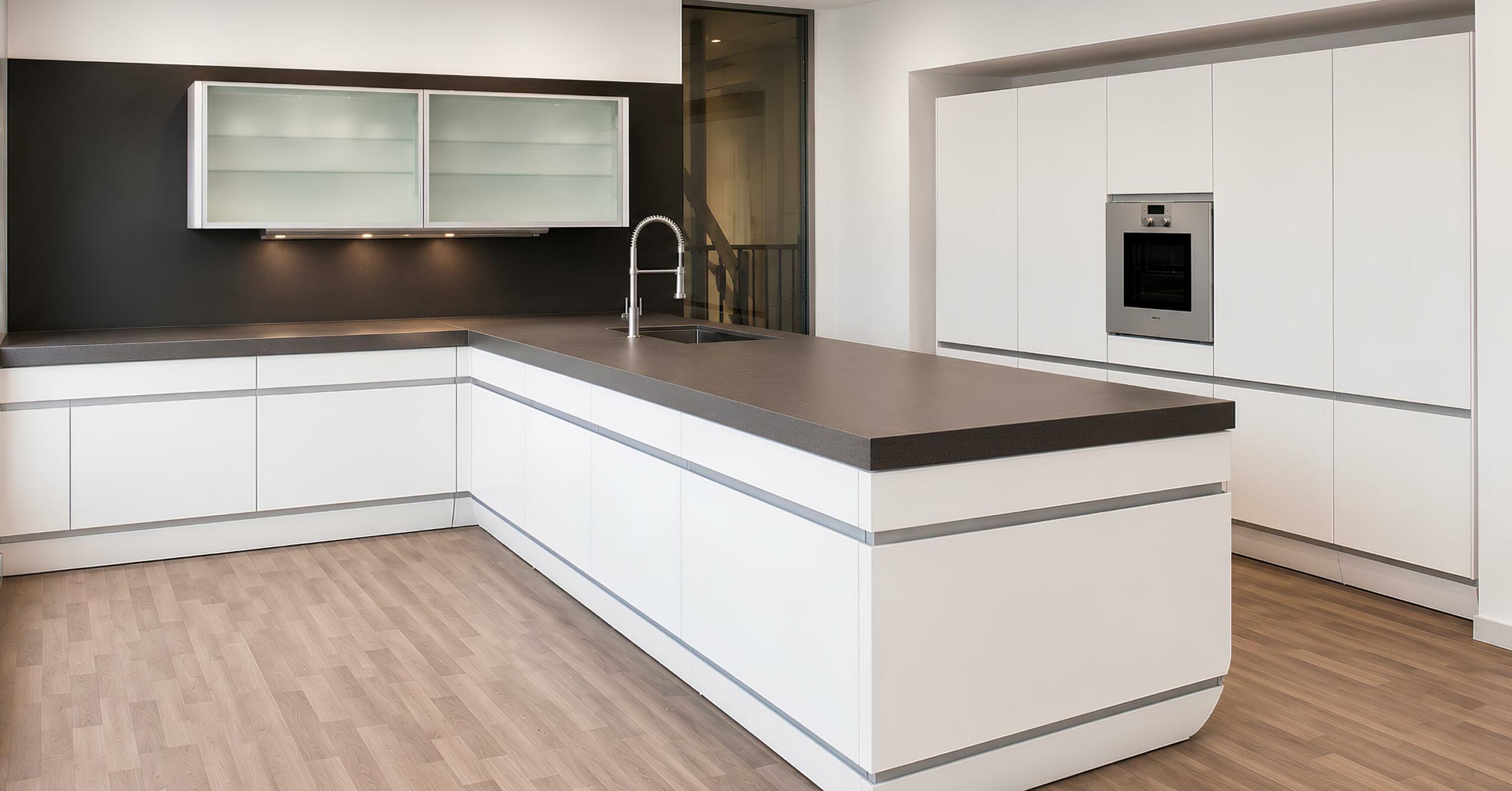 Εκθεσιακά έπιπλα κουζίνας – SieMatic model C