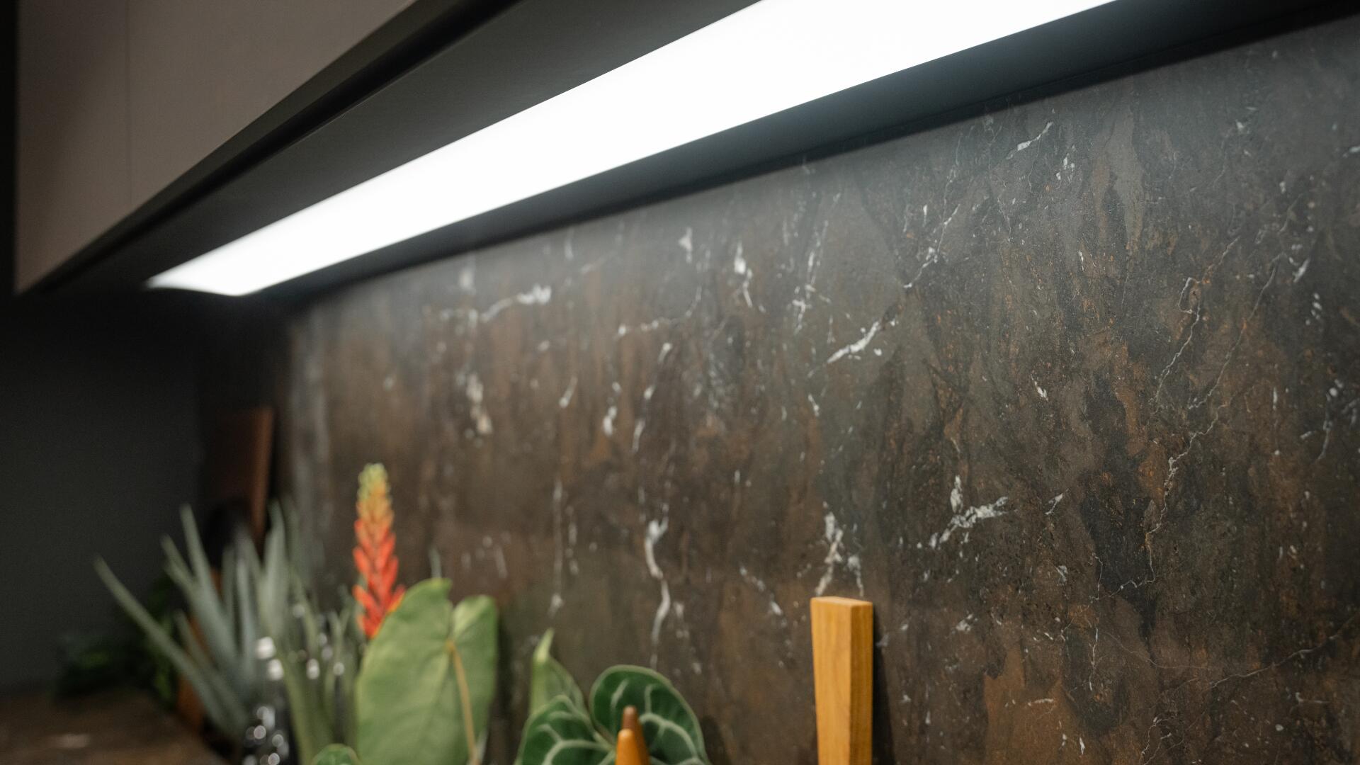 ΕΠΙΠΛΑ ΚΟΥΖΙΝΑΣ SieMatic SG6 Graphite