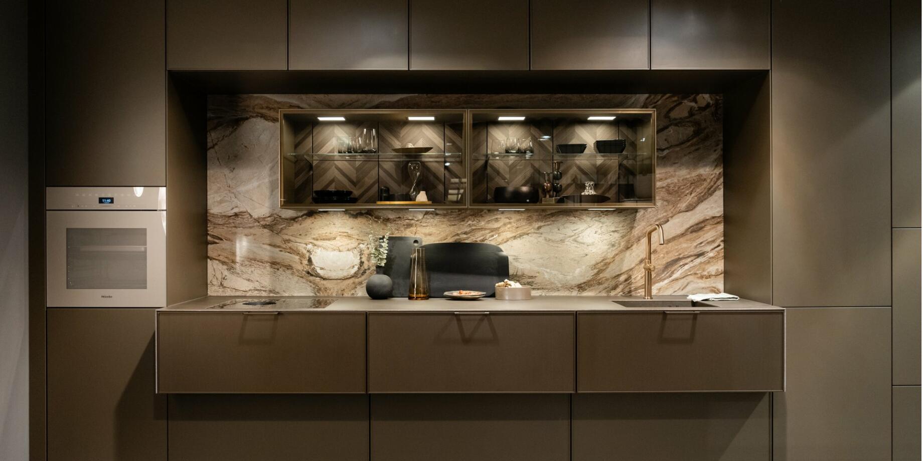 ΕΠΙΠΛΑ ΚΟΥΖΙΝΑΣ SieMatic PURE Bronze