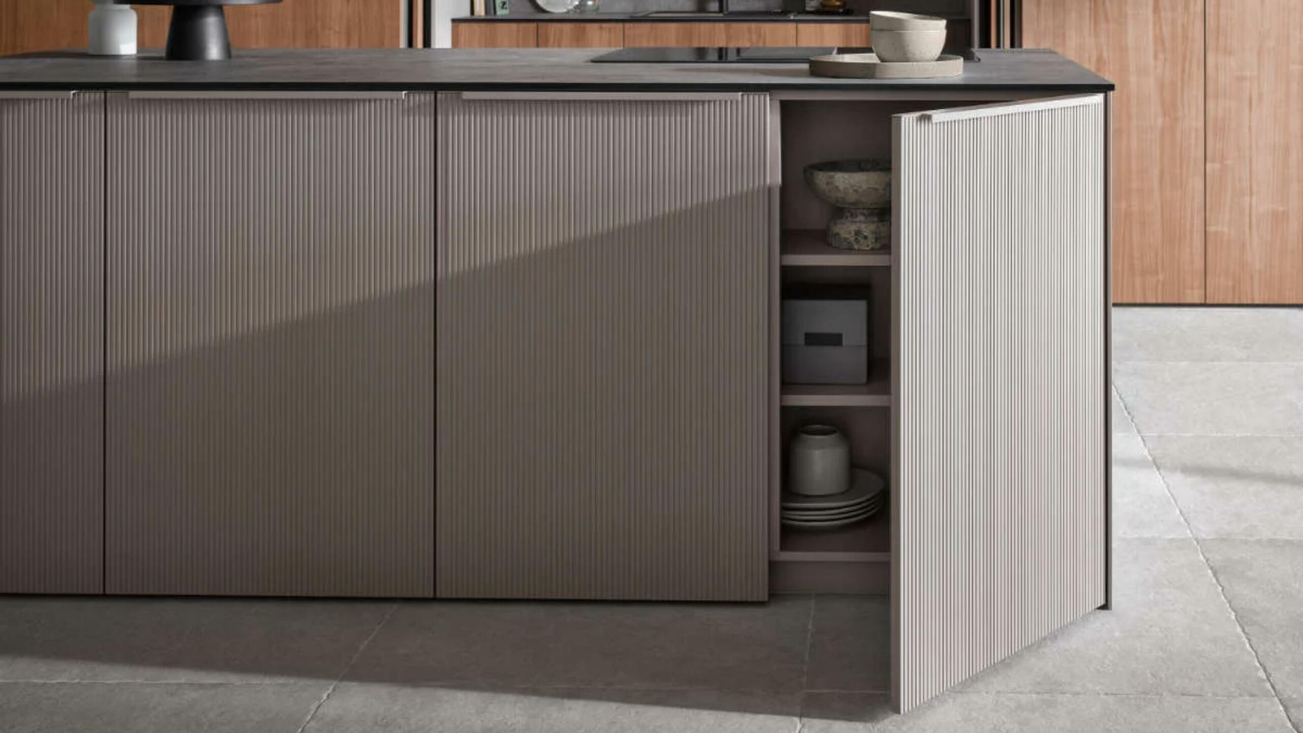 ΕΠΙΠΛΑ ΚΟΥΖΙΝΑΣ BAUFORMAT SYDNEY 552 – 318 | STRASSBURG 530 – 304