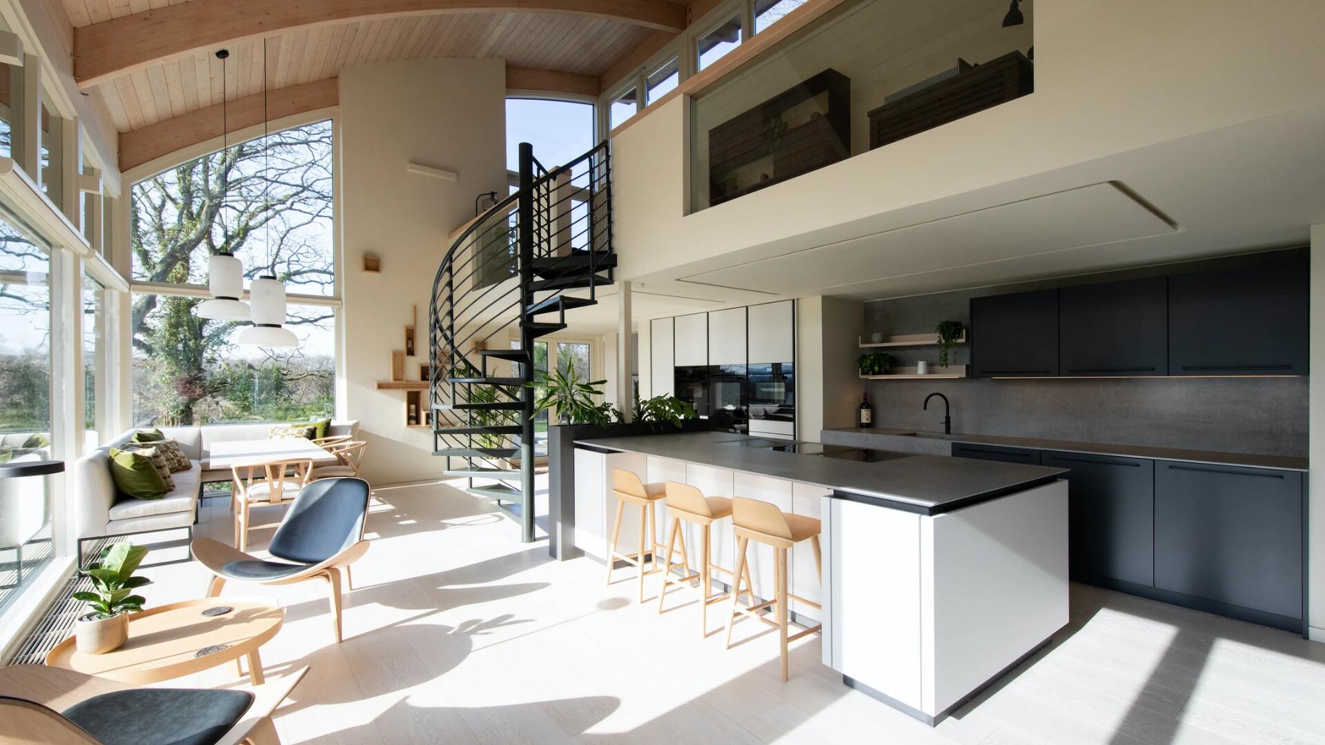 Ζώντας γύρω από την κουζίνα: Μια νέα προσέγγιση στον σχεδιασμό